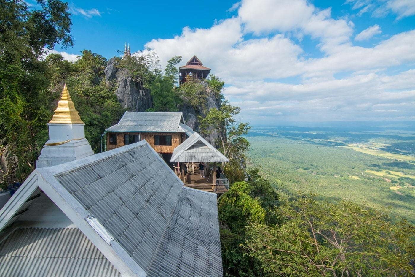 vue depuis wat chaloem phra kiat - lampang