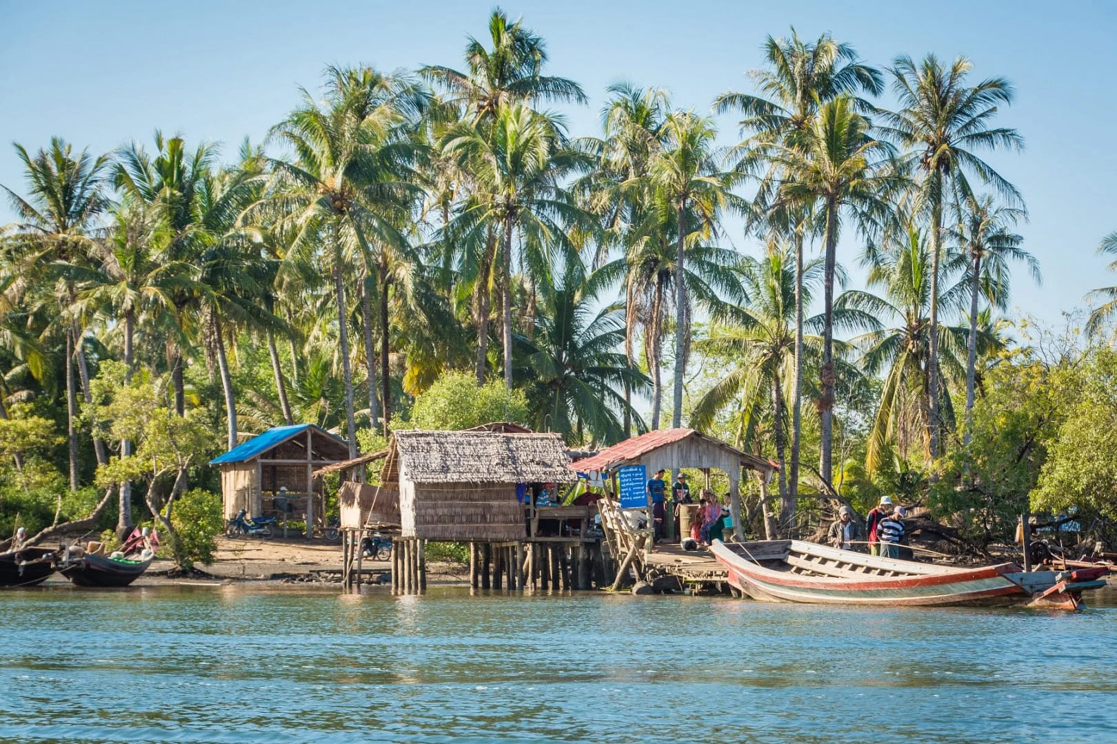 journee visite guidee découverte au fil de leau - chaung tha - birmanie