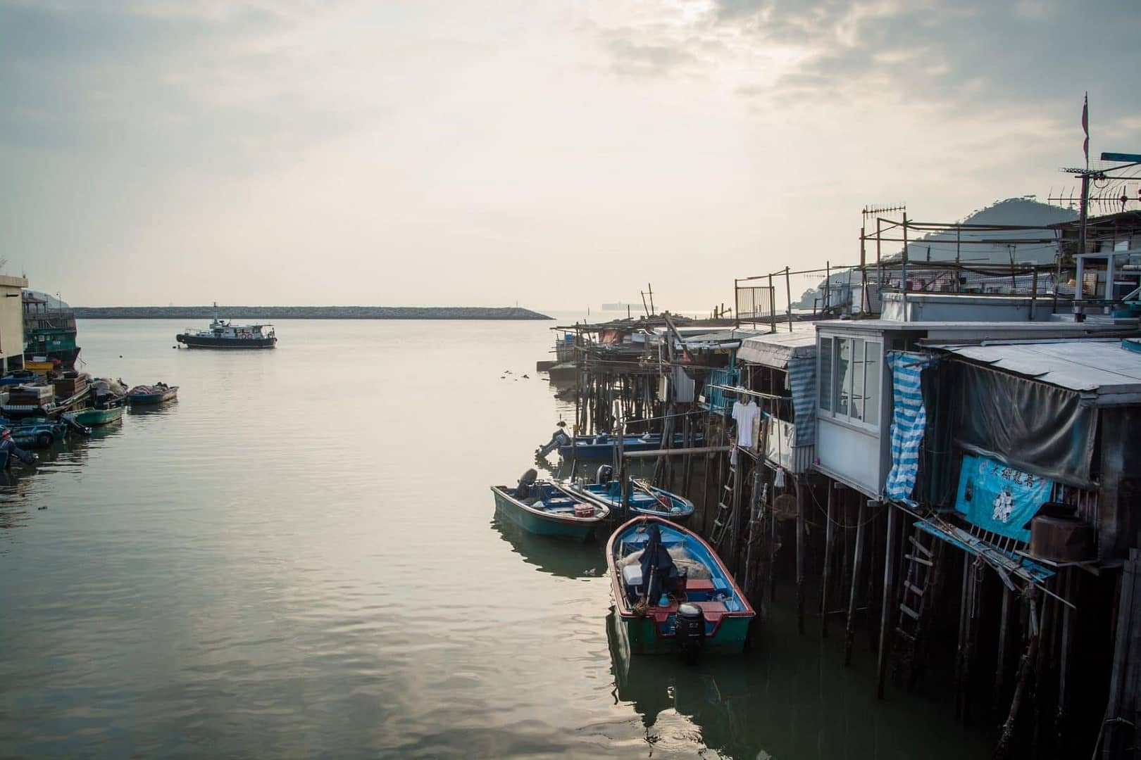 coucher soleil village tai o - lantau island hong kong