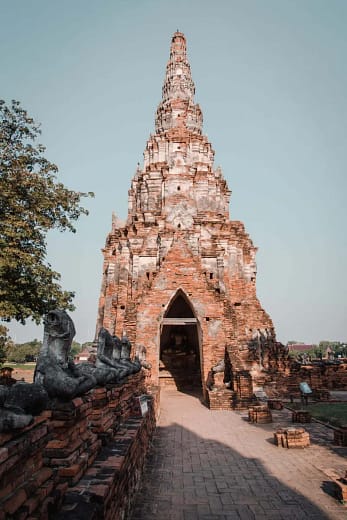 chapelle et cloitre wat chai watthanaram - ayutthaya