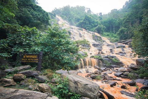 cascade mae ya en aout