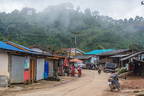 au village de ban nor lae doi ang khang - thailande