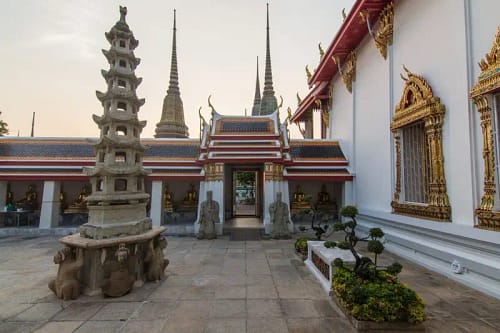 petit cloitre wat pho bangkok