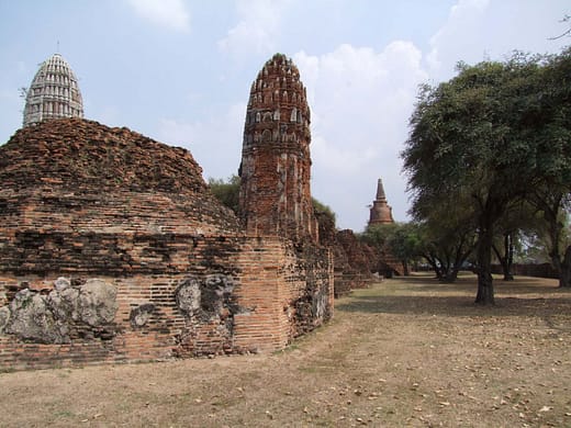 temple wat ratchaburana ayutthaya