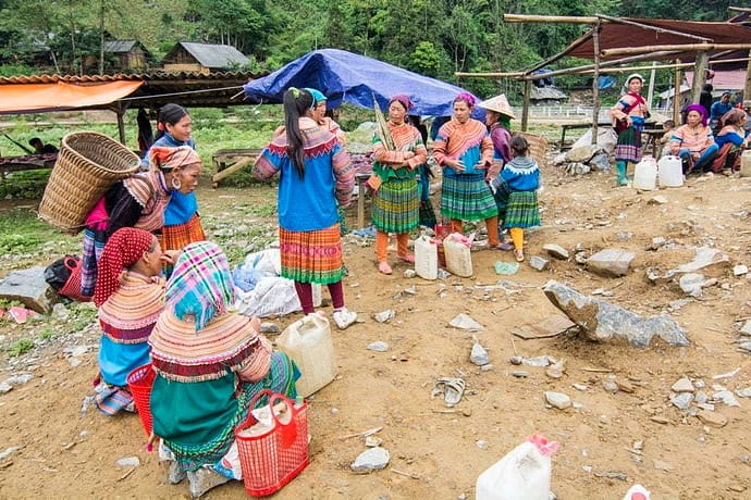 minorités ethniques marché Lung Phin - Bac Ha Vietnam