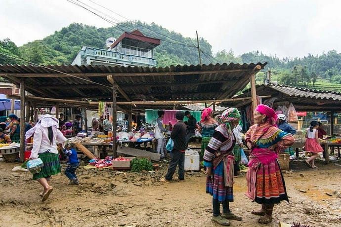 minorités ethniques marché Lung Phin - Bac Ha Vietnam