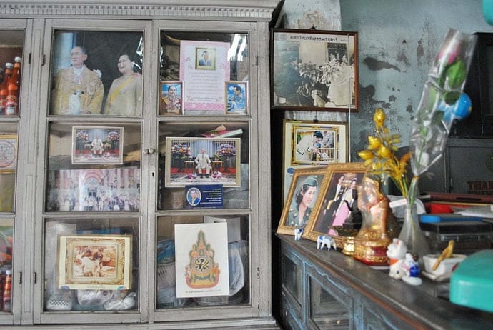 interieur maison bangkok portrait famille royale thailande