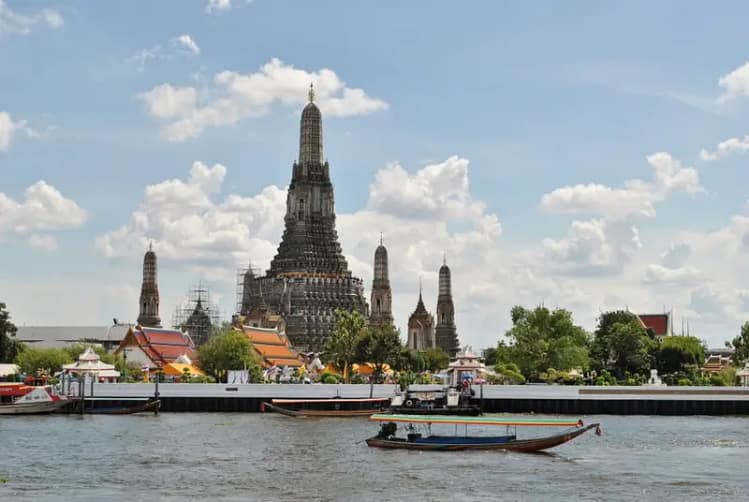 vue wat arun berge chao phraya bangkok