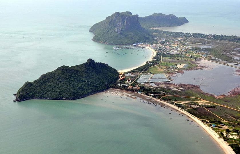 vue aerienne prachuap khiri khan thailande