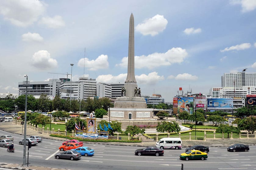 victory monument bangkok