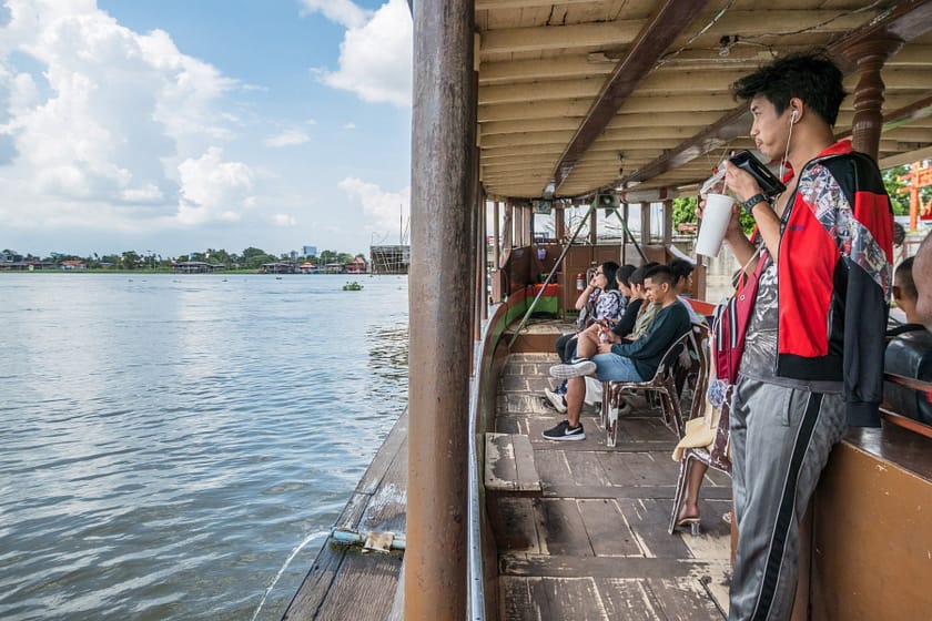 ferry wat sanam nuea ko kret