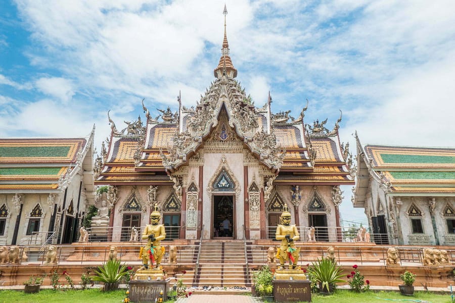 Wat Sisrathong - nakhon pathom