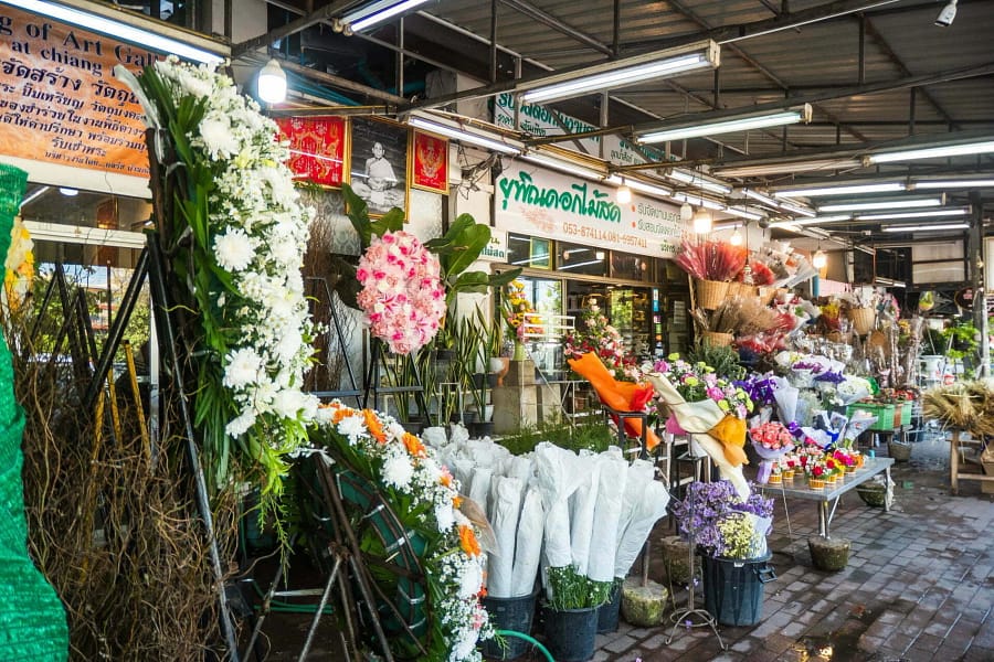 marché aux fleurs chiang mai