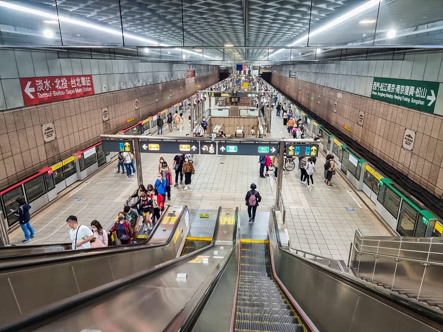 station metro taipei taiwan