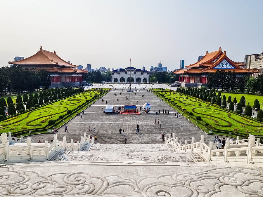 vue place liberté memorial chiang kai shek taipei