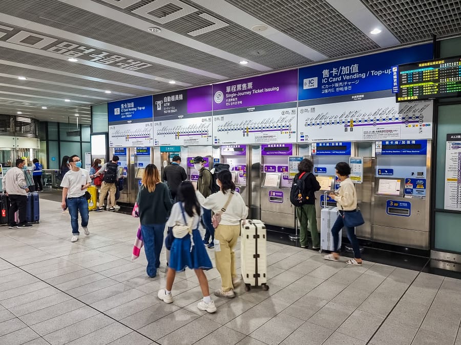 machines tickets mrt metro taipei