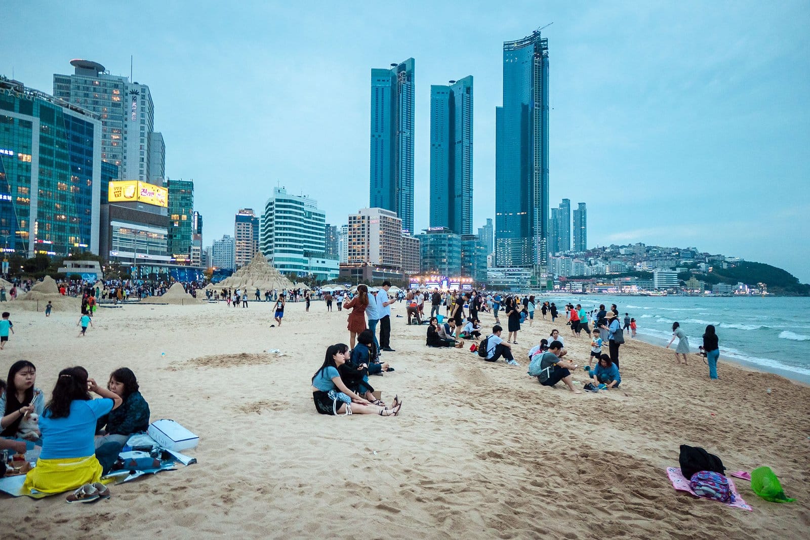 plage haeundae pendant festival du sable busan